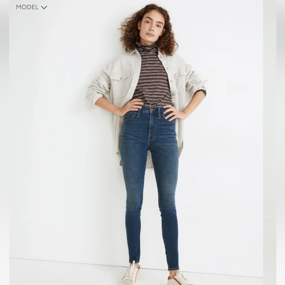Madewell 10" High-Rise Roadtripper Supersoft Jeans in Playford Wash